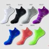 Marque de chaussettes masculines Anti-sweat Unisexe Femmes Femmes HOMMES HOMMES COUPE BRESSIONNABLE SORTIMENT DE BASKETBAL