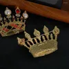 Broszki Europa i Ameryka Vintage Brass Crown Brooch Brooch Akcesoria