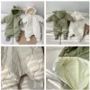 Schichten 2022 Winter Neugeborenes Baby Baumwolle gepolsterte Kleidung für Mädchen warmer Schnittanzug 024 m Kleinkind Jungen Langarm Overalls mit Pelzkästen