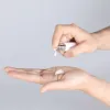 ボトル50 x 5ml 10mlミニ空の空の詰め替え可能なエアレスポンプボトル1/3オンスポータブル化粧容器メイクアップファンデーションやセラムとして最適