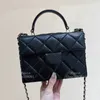 Torebka 10A najwyższej jakości torba designerska 21 cm oryginalna skórzana torba na ramię w torbie crossbody z pudełkiem C605