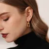 Örhängen QMCOCO Silver Color Creative Design Ushape Double Winding Eartrop Fashion Punk Charm Earring for Women smycken Tillbehör