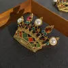 Broszki Europa i Ameryka Vintage Brass Crown Brooch Brooch Akcesoria