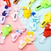 Inne urządzenia Summer Cute Cartoon Handheld Fan Manual Mini Portable Small Cooling Fan Odpowiedni dla dzieci dorosłych na zewnątrz i użytek w domu J240423