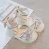 Sommarbarnflickor Gladiator Sandaler Rhinestone Crystal Princess Solf Shoes Non-Slip Breattable Fashion Kids Sandals Girls 240420