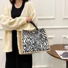 Sacolas de compras para mulheres zebra linho bolsa de ombro de grande capacidade fivela reutille feminina bolsas praia