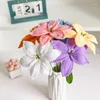 Dekoracyjne kwiaty ręcznie robione wełniane szydełkowane mleko bawełniane lily dzianinowe ozdoby do symulowanych bukietów i gotowych produktów hurtowych