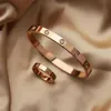 STARRY RING KÄRLEK RINGS LIGHT lyxig högkänsla full diamant titanstål 18k icke -blekande personlighet ring kvinnlig himmel stjärna älskare kall vindring