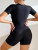 Swim Wear Sweve Sweve Swewsuit 2024 Slim BodySuit Swimwear Femmes One Poux Rashguard Vêtements de plongée Baignage Swimming Swim Suite 240423