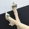Kleiderschuhe Frauen 6 cm High Heel Samt Bow Speced Toe D'Orsay Zwei-teilige seltsame Perle Stiletto Party Pumps