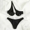 Swim Wear Two-Piece Swimsuit Set Stylish One-Shulder Bikini Set med hög midja underwire Push Up Badkläder för kvinnor fast färg för en 240423