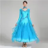 STAGE PEUR LATIN DANGE VOSE FEMMES Vêtements Child Girl Girl Robe Standard Robes de salle de bal Femme 2023 Competition Danse Femmes Waltz D Dhcl3