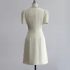 Sukienki imprezowe 2024 Summer francuski elegancki mały zapach i w stylu zagranicznym Slim Fit Sukienka z krótkim rękawem
