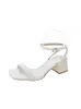 Sandaler Fashion Womens Shoes 2023 Öppen tå Kvinnlig Sandal Buckle Mid-Calf Strap Med Block Heels Luxury Peep Girls Beige Medium Chunky GLA H240423