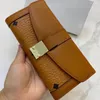 Hoge kwaliteit Designer Wallets Luxe vrouwen Portemonnees Letters mode veroudering metaal m decoratieve gesp gespierde zipper portemonnee creditcardhouders koppelingszakken