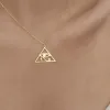 Colliers en acier inoxydable Ancient Egypt Eye of Horus Collier rétro Triangle Eye de Ra Pendant Collier pour femmes bijoux de l'amulette égyptienne