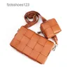 Tofu Cross Chest Bottegs Trend Lady Oblique Designer Bag Classic 2024 Fashion Women's Shoulder New Bags Cowhide Woven Es5d Creative Purse Cassette R2WI