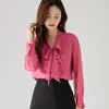 Blouses voor dames Franse stijl Rose Red Ruffe Collar Shirt met lint lente 2024 Elegante forens Chiffon Chiffon lange mouw top camisa feminina