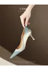 Kleiderschuhe 2024 französische Frauen High Heels gefärbt spitze flache Mundgöttin Stil Schlanker Fersenpendler Vollleder Leder
