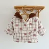 Coats Roupos de algodão infantil meninos e meninas de inverno bebê lindo urso desenho animado casaco de algodão com capuz