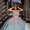 Aqua Blue Off The Shoulder Quinceanera Dress Lace Applique Paljetter Beading Tull Mexikansk söt 16 Vestidos de xv 15 Anos