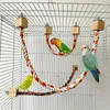 他の鳥の供給は、パラキートのために立っているハンモックのおもちゃの枝を振る編組ロープ