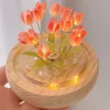 Tafellampen doe -diy tulpen nacht lichte bloem lamp led simulatie slaapkamer slaapkamer slapen ornament kinderen familie paar vriend