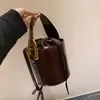 Sacchetti piccoli sacchetti per donna 2024 secchio retrò secchio per borse di lusso da donna handtas model pietra pausa messenger