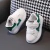Autumn New Children's Cricket Shoes Sports Shoes Panda Baby Girl Little White Shoes Boys 'Casual Shoes 1-6 år gamla