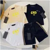 Ensembles de vêtements Designer Bear Kids Baby T-shirts Short Set Vêtements Enfants pour jeunes garçons filles Costumes de sport d'été Taille 2-10 Drop Livraison Oti6f