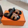 Women's sandals are wear-resistant, comfortable, cool, and easy to rinse, suitable for summer and autumn travel. Sizes 37-40-42