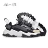 Hommes de qualité supérieure Femmes Fériences de course originales Triple noir blanc Soft Sole Vision Couleur Blush Outdoor Trainer Platform Sports Trainer Designer Sneaker