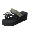 Slippers Summer Fashion's Fashion Silver Rhingestone Talons plats Sandales Bling Diamond Band étroite THOMM