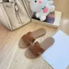 2024 New Flat Heel Slides Luxury Designer Woman Sandal Mule Sliders Leather Indoor Casual Shoes Lady Fashion Vintage Shoe Slipper Beach Sandale Summer Rubber AAA+