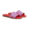 Sandales de créateurs Slippers Oran Sandal Slides en cuir Gold Calfskin rose Rose Pale Epsome Denim Rouge Valfskin Womens Taille 35-42JSRB #