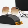 Männer Modedesigner Sonnenbrille Klassische Wayfarer Eyewear Goggles Outdoor Beach Sonnenbrille für Männer und Frauen Optionales Dreieck Logo 7 Farben P941