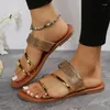 Tofflor 2024 Summer Women's Fashion Golden Patent Leather Flat Heel Sandals Bling Rhinestone smalt band strand avslappnad