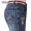 Jeans masculins hiver épaissison Bruce Shark Hommes pantalon mode décontracté jambe droite jean pantalon doux pantalon grande taille 42 240415