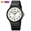 Skmei Quartz Watch Men Women Wurstwatches Designers Watch TPUストラップ防水ファッションタイムクロックダイヤルクリーンクラシックコマーシャルオールマッチウォッチ