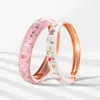 12 PC Emaliowane bransoletki dla kobiet Clover Cuff Banles na ręce Cloisonne Ladys Akcesoria Modna Biżuter Prezent Bożego Narodzenia 240408