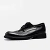 Klänningsskor spetsiga tå Bourgogne Real Leather Men Formell Cow Skin Prom Lace Up Derby Brush Oxfords Elegant Bridal Wedding Flats