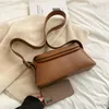 Abendtaschen Muduo 2024 Feste Farbe Frauenbeutel Hochwertige PU Leder Middle Handtaschen Koreanische Damen Schulter -Tasche Ganzer Verkauf