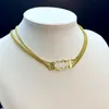 18k Gold Plated Designer Pearl Necklace Choker Luxurys varumärkesbrev hänge halsband mode kvinnor bröllop smycken gåva