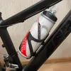 Full kolfibercykel Ultralig Water Bottle Cage Cycle Equipment MTB Road Bike Holder Rack Accessories 240411