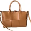 حقيبة نساء 2024 حقيبة يد بسيطة كتف محبب السعة الكبيرة متعددة الاستخدامات كروس للنساء