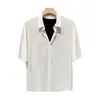 Męskie koszule 2024 Summer mężczyźni krótkoczestrwałe białą koszulę anty-niszczącą solidny kolor mody luźne kieszonkowe ubrania