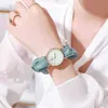 Montre-bracelets 1pc Fashion Creative Ribbon Watch for Women Personalité Elegant Personaline Femme Sangle élastique Case en alliage Elegant Wrist Wrists 240423