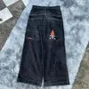 Mäns jeans harajuku hiphop retro skalle grafisk broderad baggy denim pants män kvinnor goth hög midja breda byxor