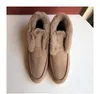 Boots Hiver Short Snow for Women Wool Wool For Furrs Cow Suede Suede Chaussures plates chaudes Luxury L P