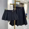Kjolar designer märke överlägsen kvalitet inverterad triangel nylon utökad hög midja veckad kjol akademi stil halv längd för kvinnor 2enk